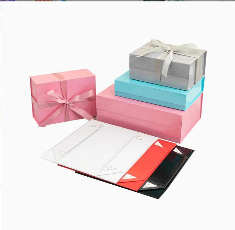 China Custom Foldable Cardboard Cosmetics Makeup Jewelry Clothes Magnetic Paper Gift Packing Box Watch Wedding Party Festival Gift Packaging Box